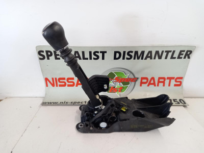 NISSAN X TRAIL Gear Stick T32 14-21 34101 5397r