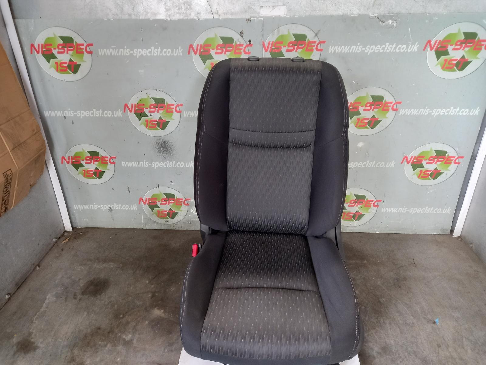 NISSAN X TRAIL FRONT SEAT